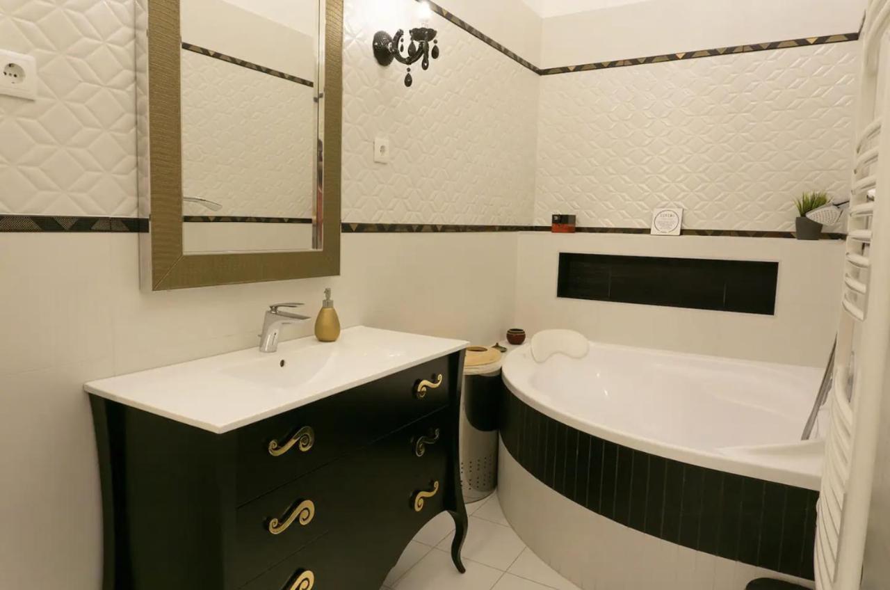 Premium Apartment By Hi5 - Lendvay Palace Budapešť Exteriér fotografie